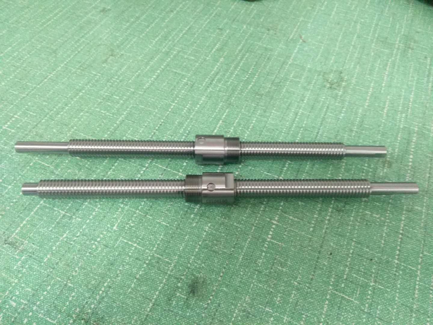 滚珠丝杆 滚珠丝杆